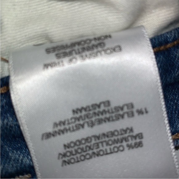 🆕Silver HighRise Jeans - Picture 7 of 9